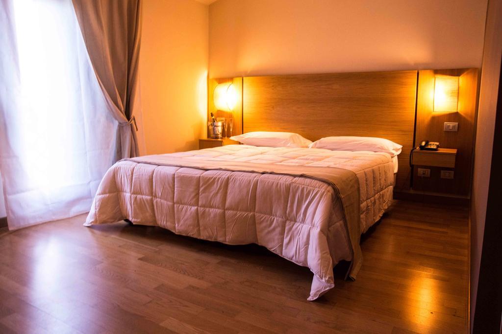 Country House Corte Del Sole Campolungo Δωμάτιο φωτογραφία