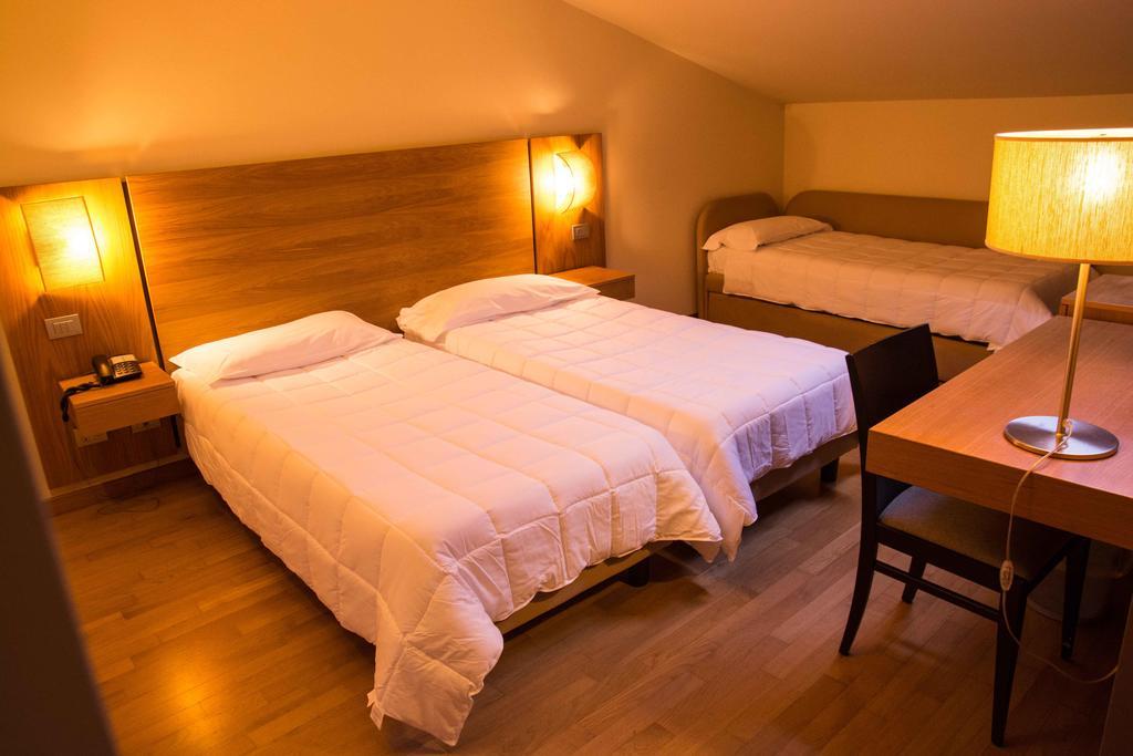 Country House Corte Del Sole Campolungo Δωμάτιο φωτογραφία